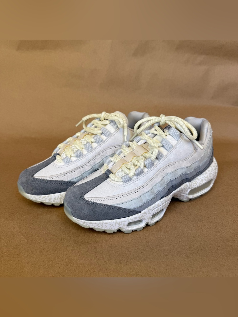 Nike Air Max 95 QS | Summit White + Light Bone | M4.5 (W6)